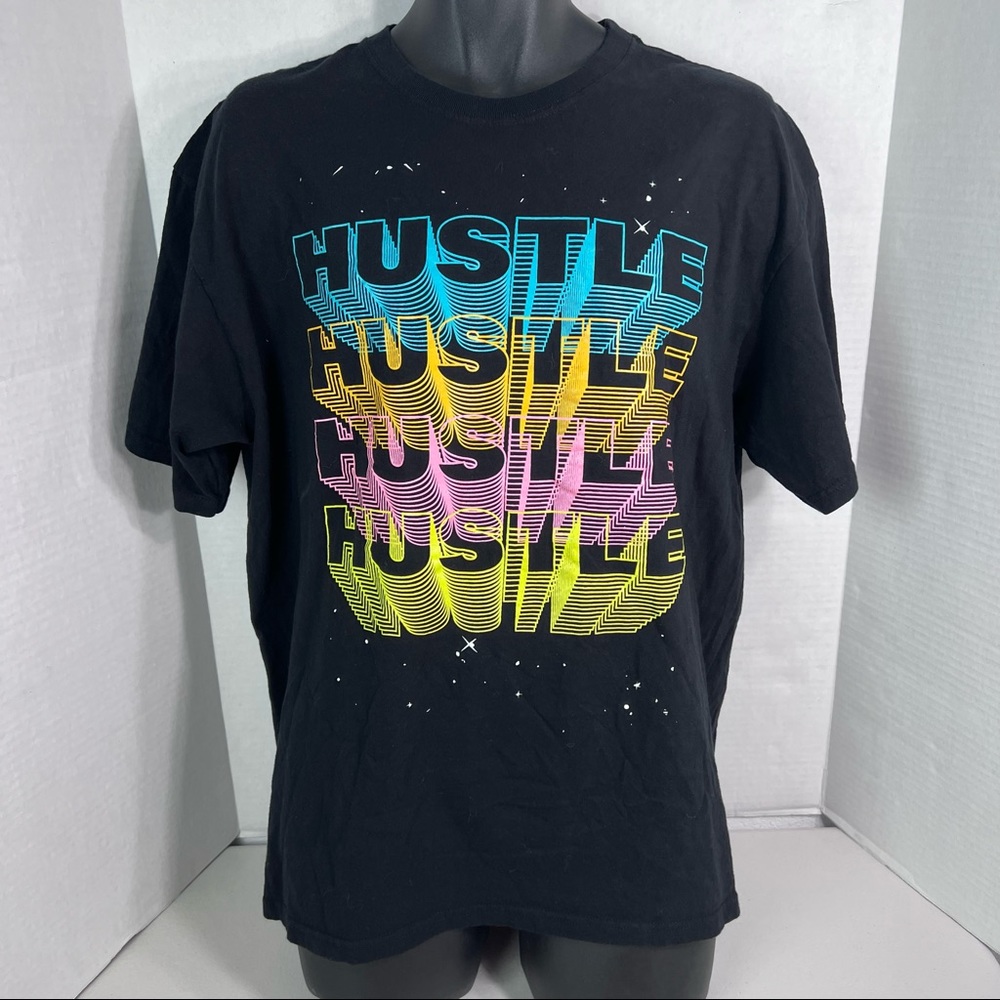 Vibes Hustle Hustle Hustle Xl T-Shirt Bailey Appa… - image 1